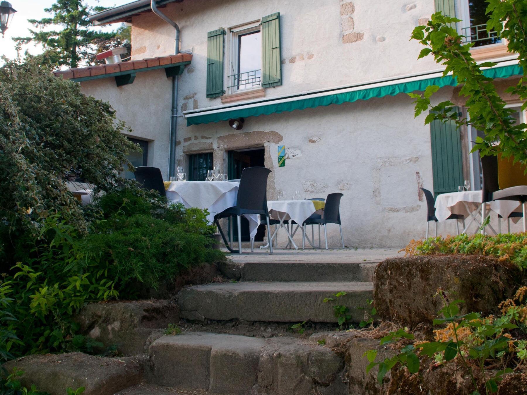 Logis Hotel Les Vieilles Granges Экстерьер фото