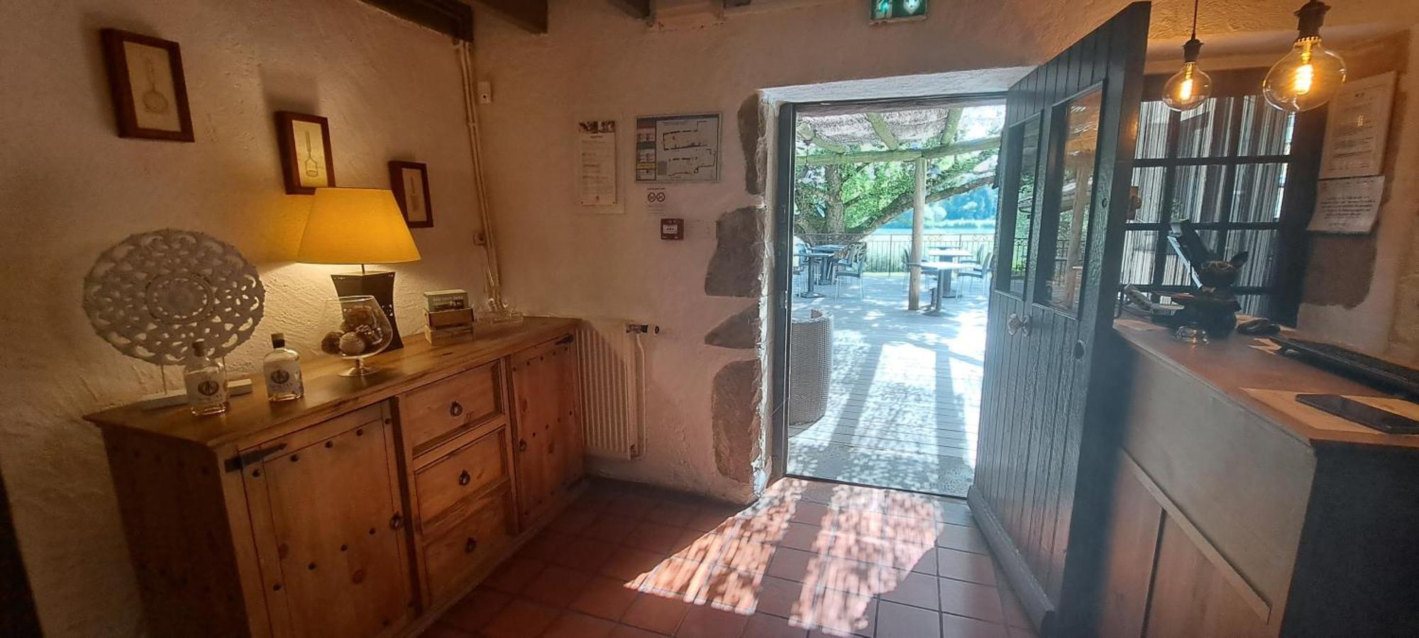 Logis Hotel Les Vieilles Granges Экстерьер фото