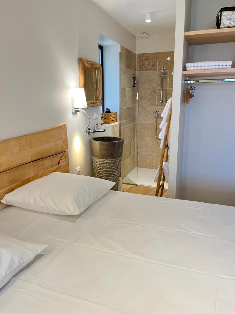 Logis Hotel Les Vieilles Granges Экстерьер фото