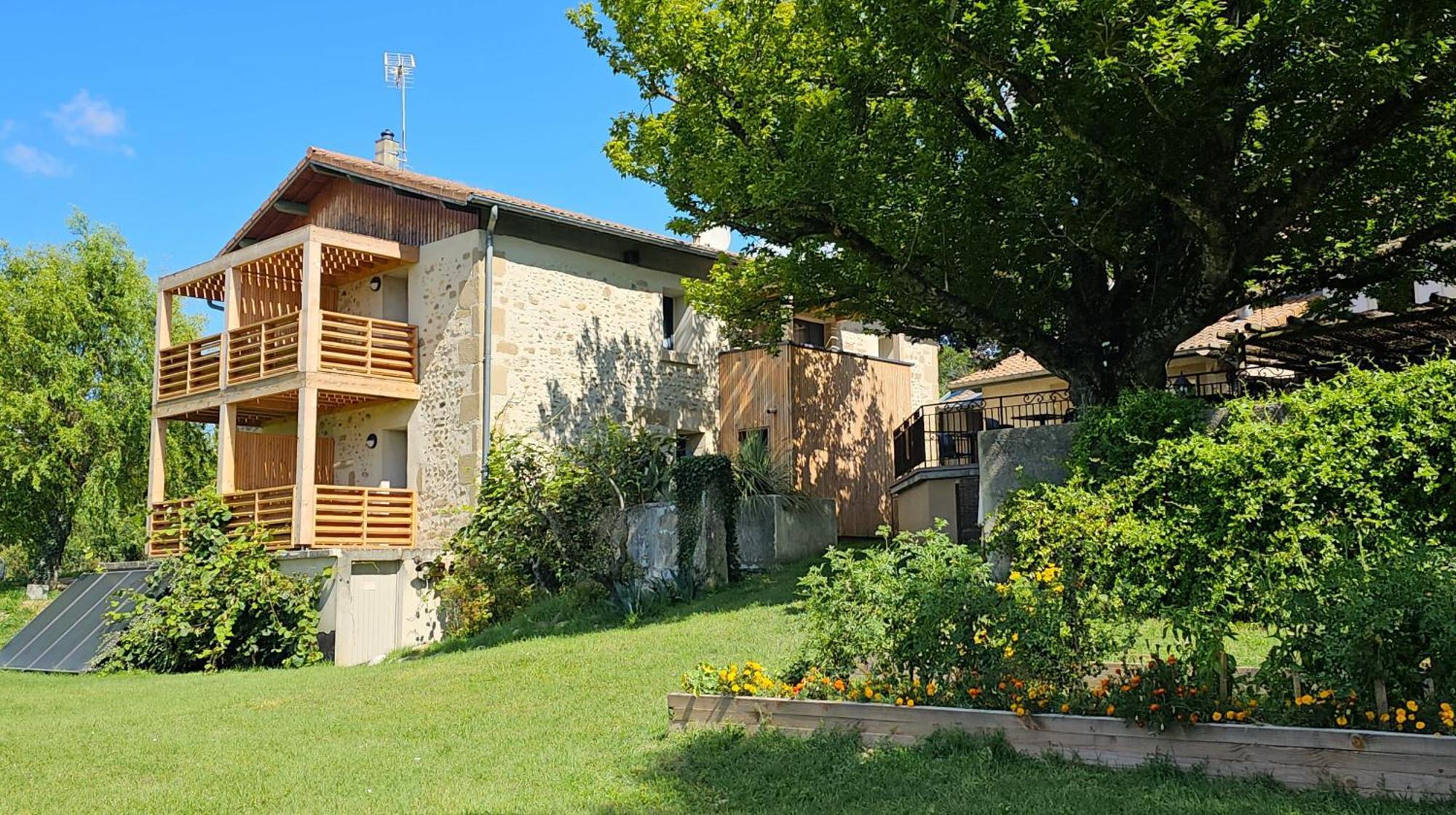 Logis Hotel Les Vieilles Granges Экстерьер фото