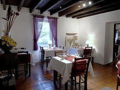 Logis Hotel Les Vieilles Granges Экстерьер фото